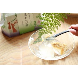 山葛蕨餅包巾禮盒(附黃豆粉)